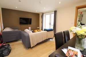 Photo 1- click for photo gallery